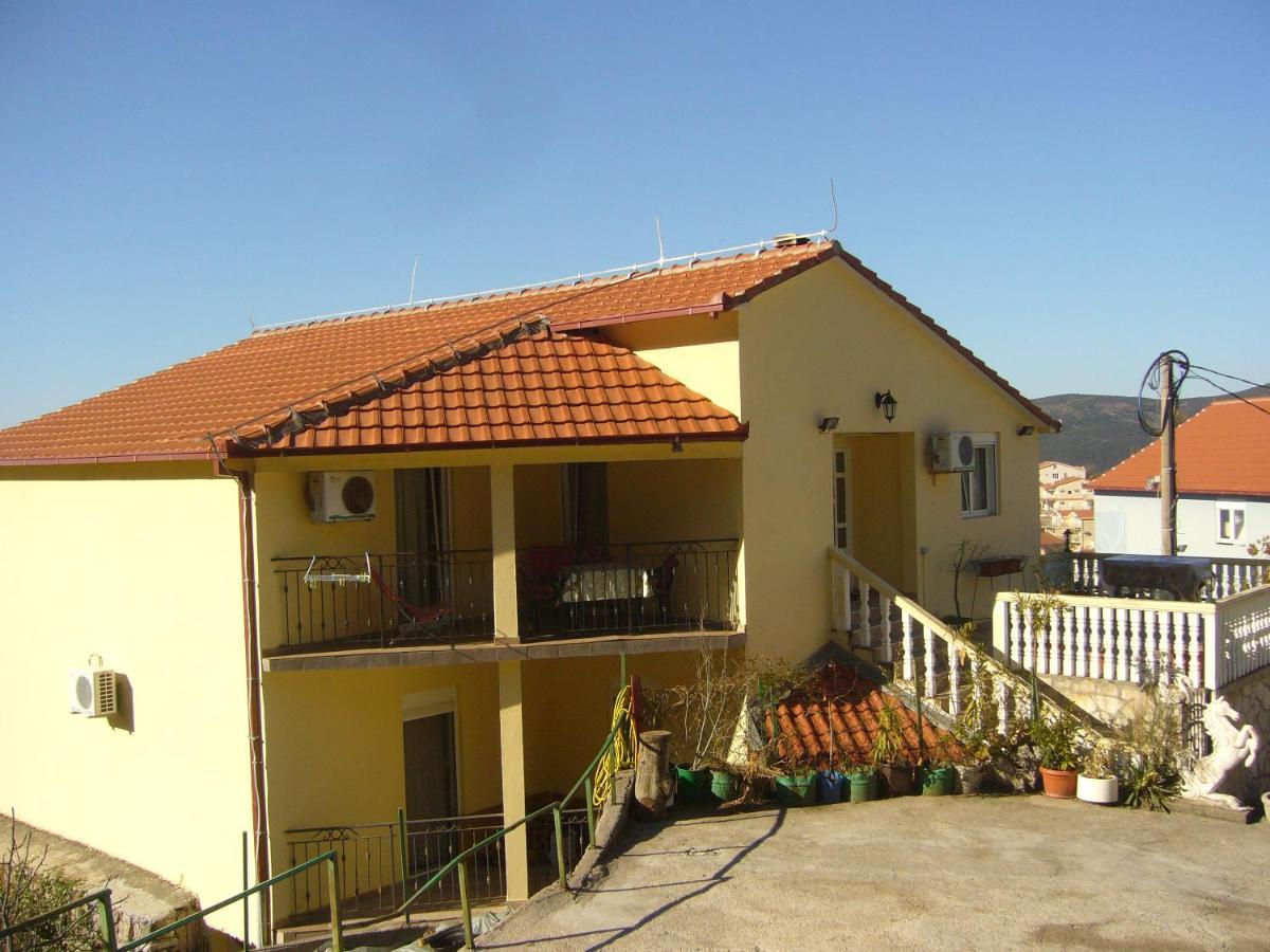 Apartment Marinovic